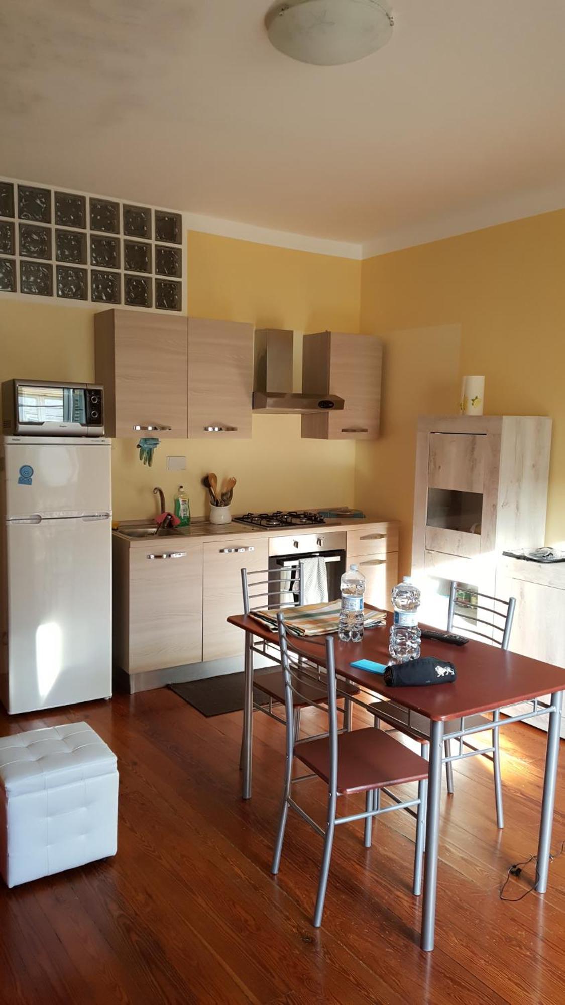 Ferienwohnung Torres Rojas Ivrea Exterior foto